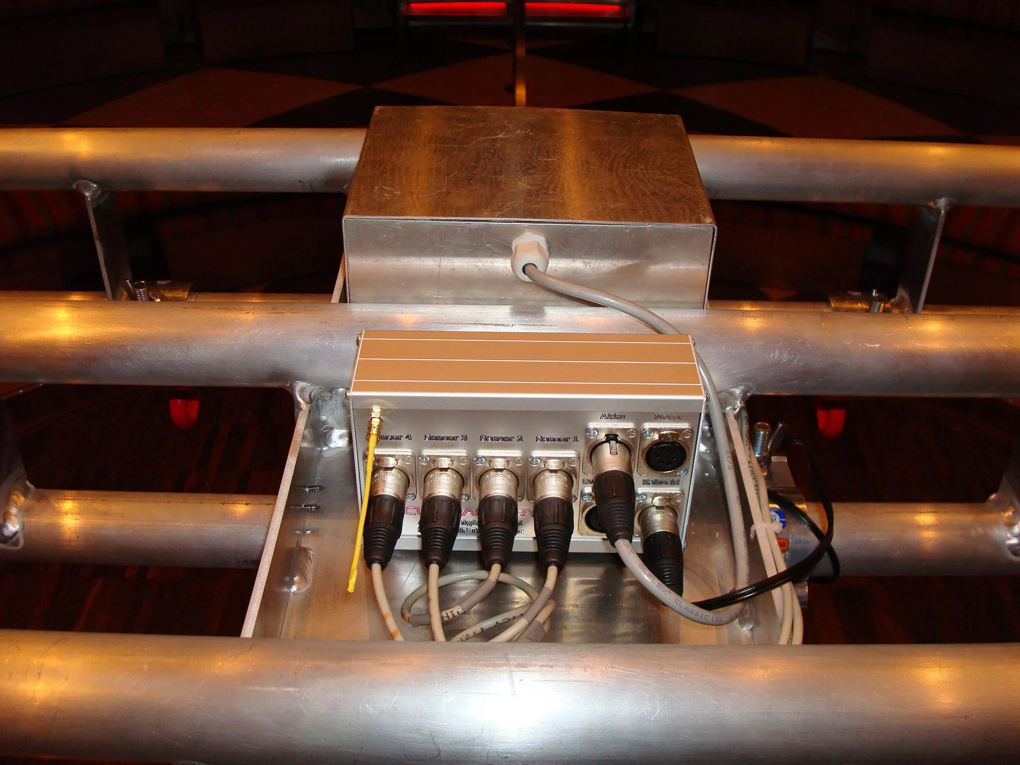 dsc04482-large Henn Projekt Steuerungssystem